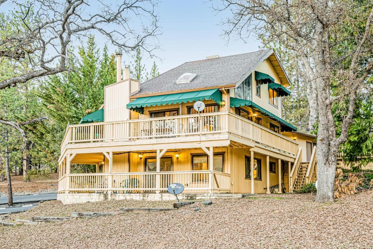 Luring Lakefront Landing グローヴランド エクステリア 写真